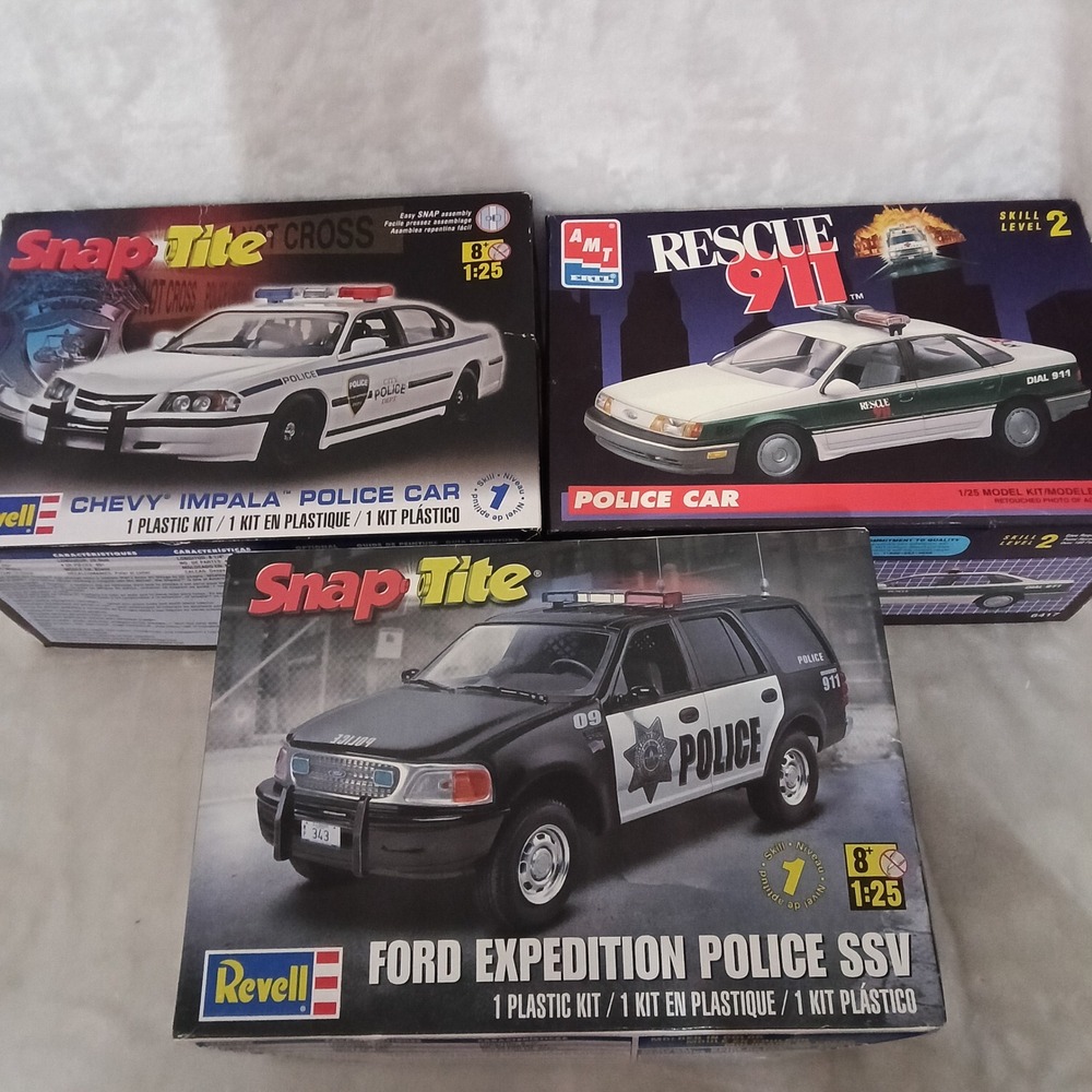 Revell AMT Police Car Model Kit Lot Chevy Impala Ford Expedition Rescue 911 1:25